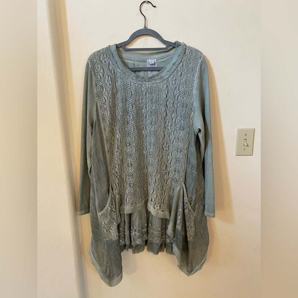 Pretty Angel Sage Green Lace Tiered Lagenlook Tunic Top Pockets L Linen Blend - Picture 2 of 8